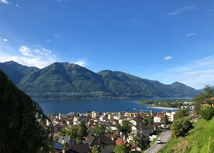 Casa Sibylle Bei * 로카르노